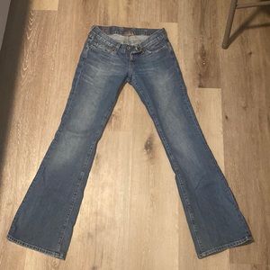 Low rise bootcut lucky brand jeans